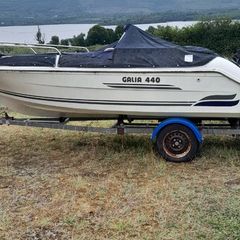 Boat for sale with trailer.Fish finder.Boat needs a clean.