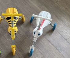2 scuttlebugs free to take away