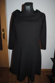 H&M black skater off shoulders knee length dress size M UK12 EU40 Postage included