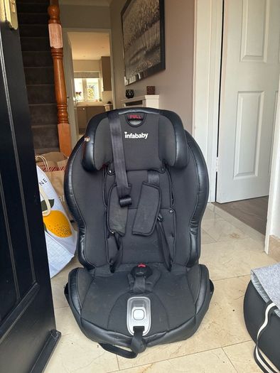 Infababy isofix car seat 9-18kg