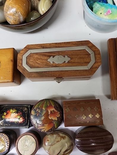 Trinket boxes vintage