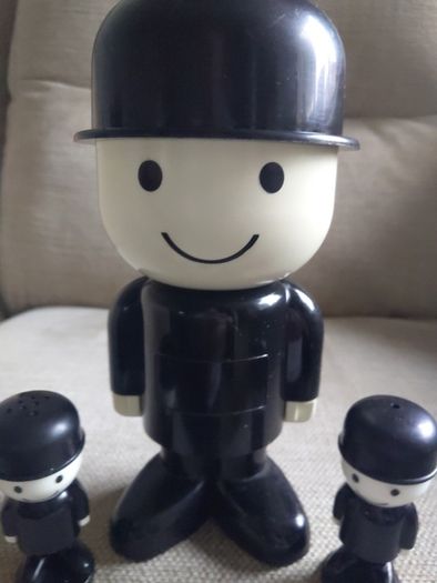 Lovely Vintage Trio Of Hompride Fred Collectables
