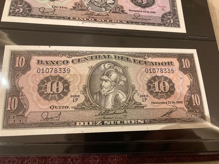 Ecuador Uncirculated Banknotes Lot