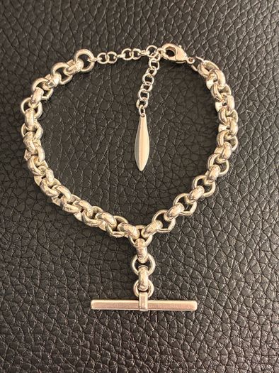 Silver Plated T-bar Bracelet