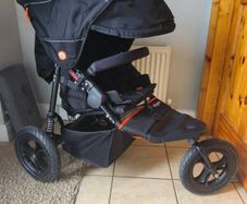 Out n about nipper V5