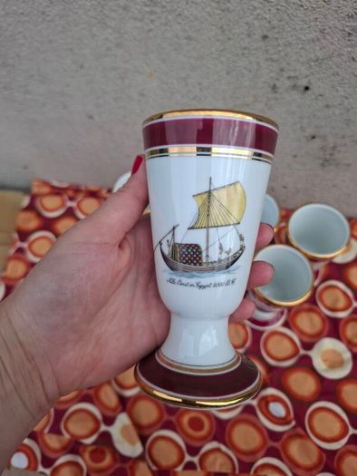 6 porcelain of paris cups postage possible
