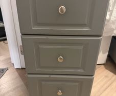 3 drawer locker
