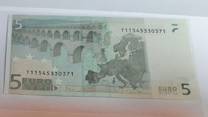 Irish 5 euro uncirculated 2002