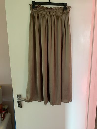 Satin skirt