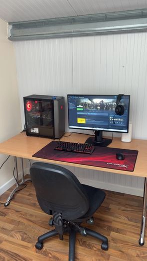 gaming pc and sim setup