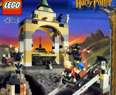 Lego Harry Potter 4714: Gringott's Bank (2002) 100% Complete (NO BOX)