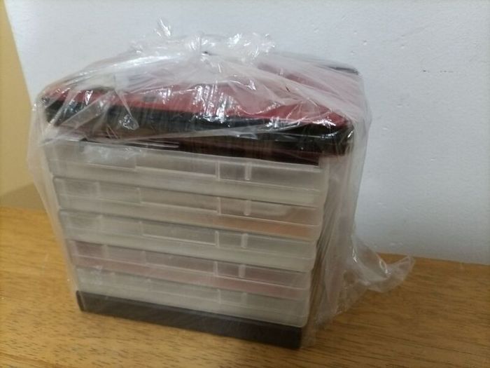Nintendo 3DS XL red