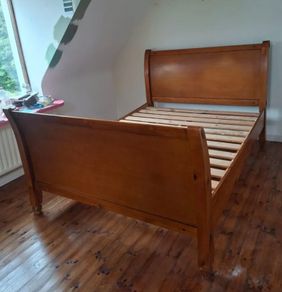 King Size -  Sleigh Bedframe