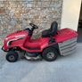 Honda ride on lawnmower Image 5
