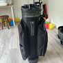 golf bag with drivers Image 3