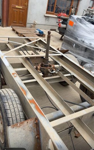 3000kg Heinemann 3 way tipping trailer