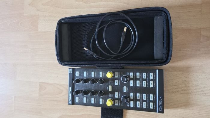 Traktor x1 mk1