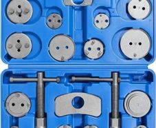 Brand New 22 Piece Universal Brake Caliper Wind Back Kit