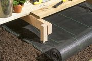 patio decking underlay bark mulch chippings stones slabs flower beds ground cover landscaping fabric