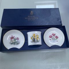 Royal Worcester three piece set