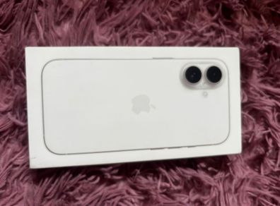 Iphone 16 white (in box)