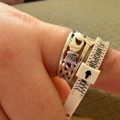 claddagh ring