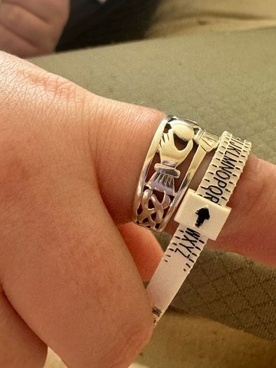 claddagh ring