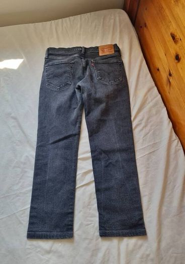 levis 511 Size 32/30 zip fly stone wash Black In excellent condition