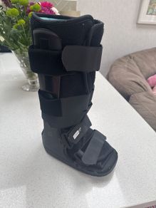 Fracture boot