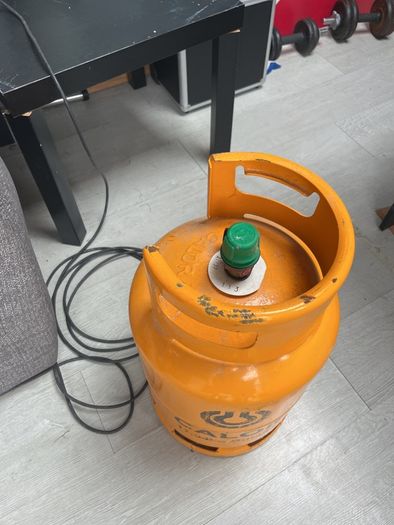 gas bottle