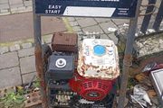 Petrol washer working