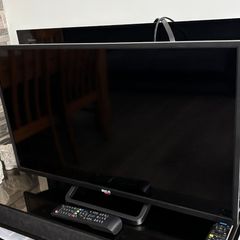 32 inches Tv - RCA brand