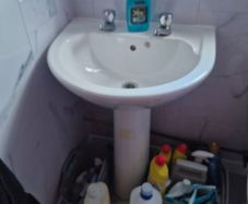 bathroom suite