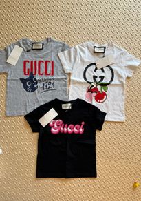 Kids T-shirt 4/5yrs 2for 25