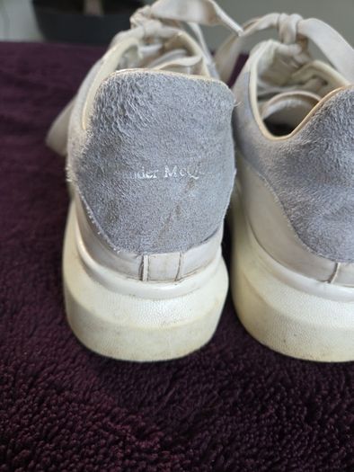 Alexandra Mcqueen runners uk4