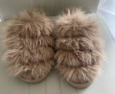Size 3-4 Slippers