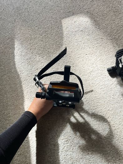 Bike Pedals with Toe Clips