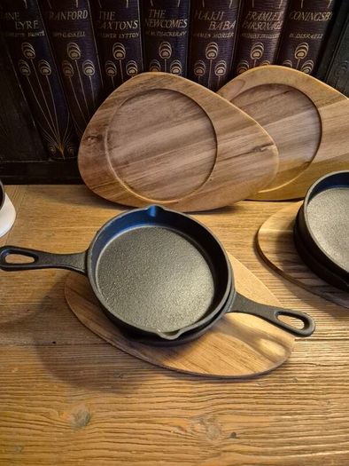 Cast Iron Mini Skillet Set with Wooden Serving Boards (Set of 4)
