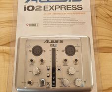 Alesis i02 Express