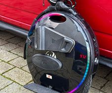 Begode Nikola + Electric Unicycle