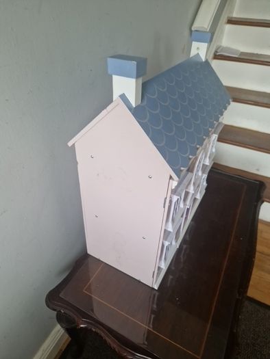 dolls house