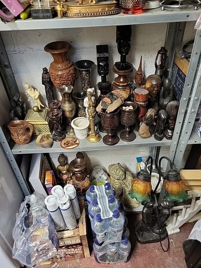 African carving