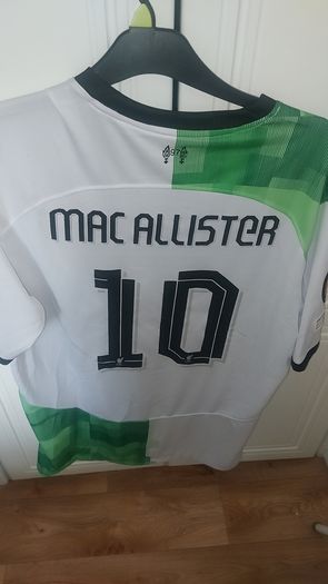 Liverpool Shirts - Name and Number
