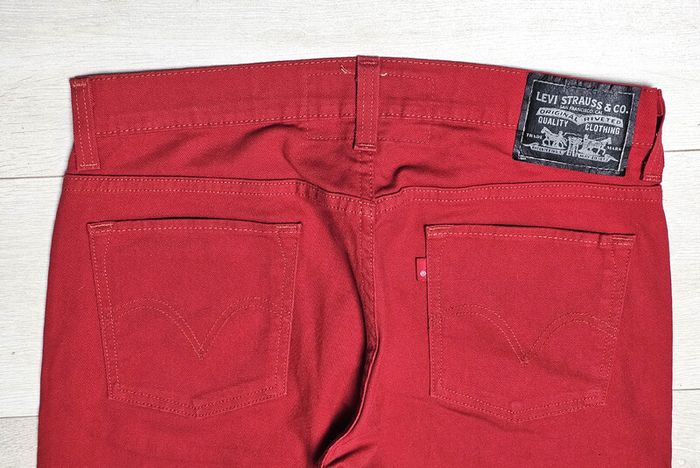 Levi Strauss & Co 511 Jeans Vintage Red Size: W33 L32