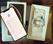 iPhone XS Max 64GB Gold