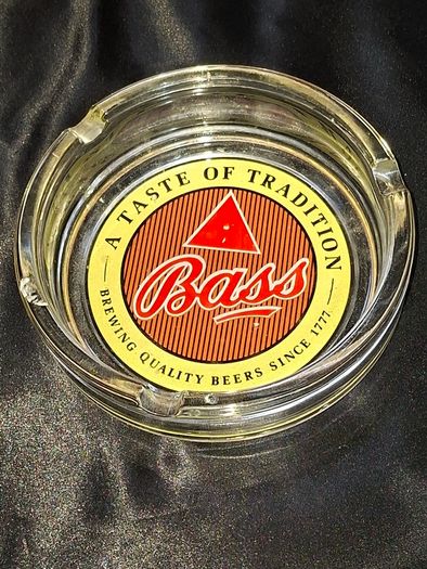 Old Pub Ashtray Advertisements PRICE IS FOR 1 ONLY, Postage Available or Collection