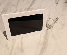 Aura Carver Frame