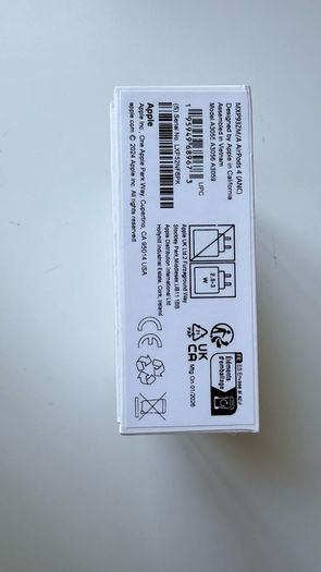 Apple AirPods ANC Gen4