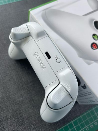 Xbox Series S/X Controller With TMR HallEffect Joysticks K-Silver J13 PRO+
