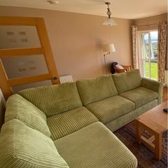 Large green corner sofa - DFS - 300 (ONO)